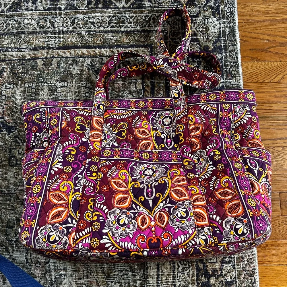 Vera Bradley Purple and Orange Floral Travel Bag - Picture 5 of 11